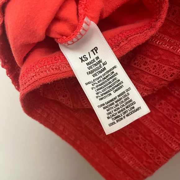 Aeropostale Women’s Lace Top - Picture 3 of 4